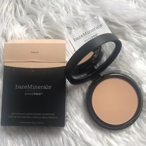 BareMinerals Brush & bare pro powder Fair 01